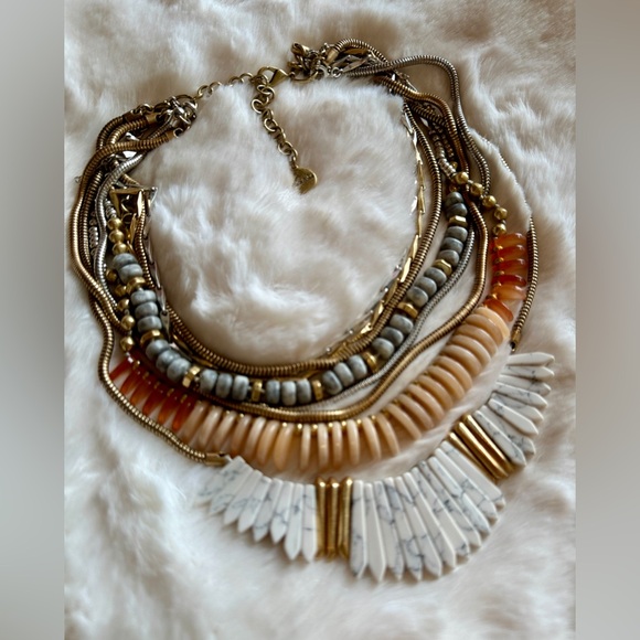 Stella & Dot Ezra Statement Necklace - Picture 4 of 7